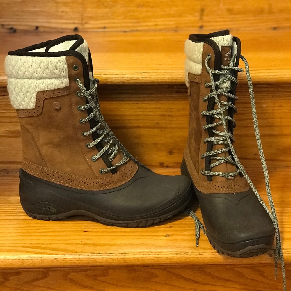 North Face Winter Boots Size 9